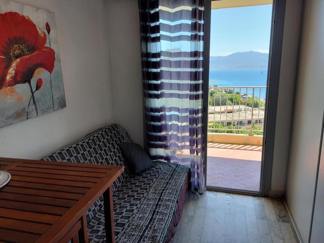 Ajaccio Vue Imprenable Appt 3 P Pour 4 Ou 5 Personnes Sanguinaires 300M Plages Et Merpersonnes Exterior photo